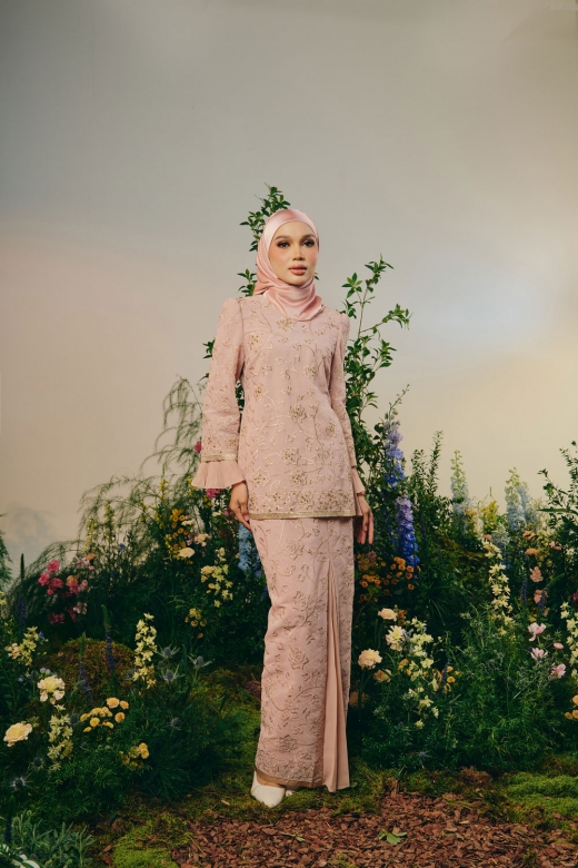 DEEPIKAA - MELON APRICOT